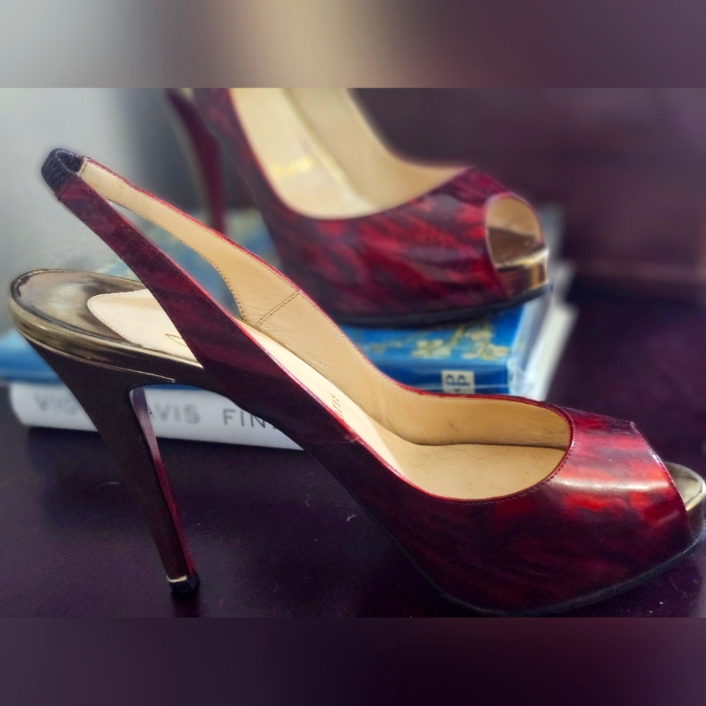 Christian Louboutin Red Marbled Heels Unique Size 38.5 US 8
